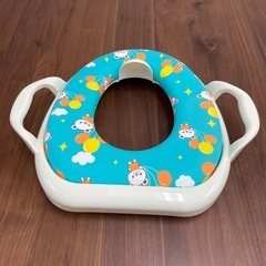 西松屋　補助便座