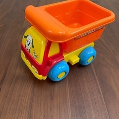 いないいないばあ　ダンプカー