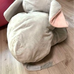 くったりゾウさんぬいぐるみの画像