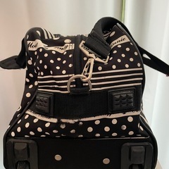 ミニー　車輪付きショルダーバッグの画像