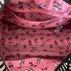 ミニー　車輪付きショルダーバッグの画像