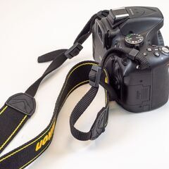 美品 Nikon D5200 24.1MP Digital SLR Camera - デジタル一眼 Black (Body Only) 2416 Shutter Countの画像