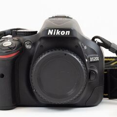 美品 Nikon D5200 24.1MP Digital SL...