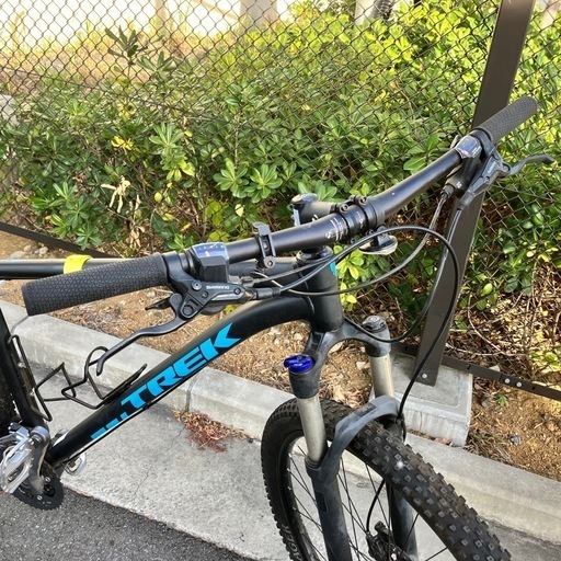 TREK トレック X-Caliber7 エクスカリバー マウンテン　引き取り限定