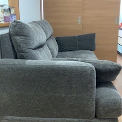 イタリア製 ソファー（グレー）オットマン付き