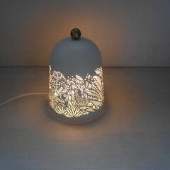 【配送出来ます】IKEA イケア LEDテーブルランプ ホワイト...