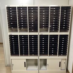 【オフィス機器大放出中！配送可】書類分類用 カルテラック スチー...