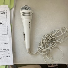 キーボードとスタンド、イスセットの画像