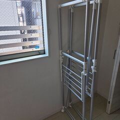 室内物干しの画像