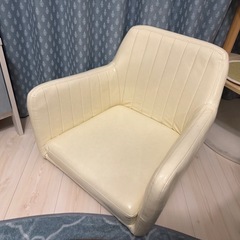 座椅子　合皮　ホワイト