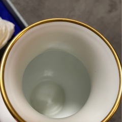Okura China 青い花柄 花瓶の画像