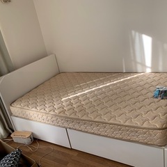 セミダブルベッド　、マットレス譲ります