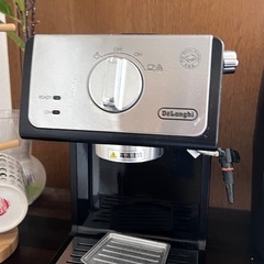   Delonghi Coffee Machine