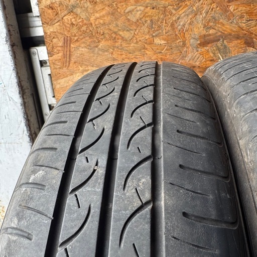 バリ山　YOKOHAMA ヨコハマ　BluEarth 155/65R14 夏タイヤ　2022年製　14インチ