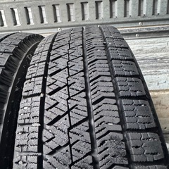 バリ山　BRIDGESTONE ブリヂストン　ブリジストン　VRX2 155/65R14 スタッドレス　タイヤ　2017年製 14インチの画像