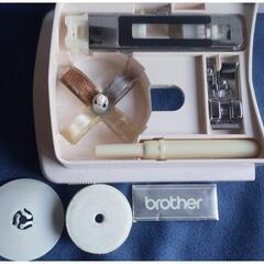 商談中 美品 brother ハローキティ K5000 刺繍ミシン プチ