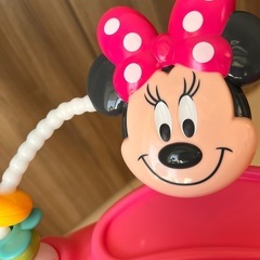 bright startsディズニーベビー・ミニーマウス、ピーカブーアクティビティジャンパー、ブライトスター ミニーマウス activity jumper  ジャンパルー
の画像