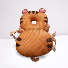 【美品✨】ベビーヘッドガードの画像