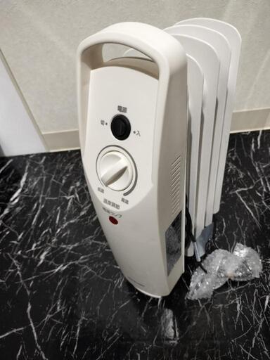 新品未使用、即決お値引！アイリスオーヤマ、オイルヒーター(パネルヒーター)