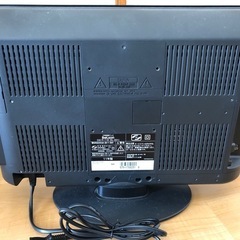 19型液晶テレビ　リモコン付きの画像