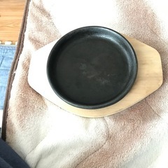 キャンプにいかが　ヒロシの鉄板一色