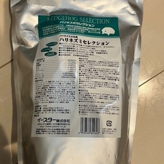①GEX ジェックス ごきげん快適マット 超お徳用 1kg [小動物用 紙の床材]  ②ハリネズミ　消臭トイレ砂　８００ｇ③ハリネズミフード（国産）　の画像