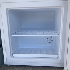 ★【アイリスオーヤマ】極美品　1ドア冷凍庫　31 L 2023年製‼️（PF-A31FD ）【【3ヶ月保証付き★送料に設置込み】💳配送時🌟代引き可💳※現金、クレジット、スマホ決済対応※の画像