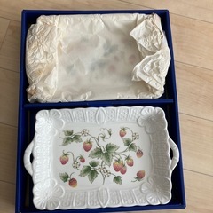 食器の画像