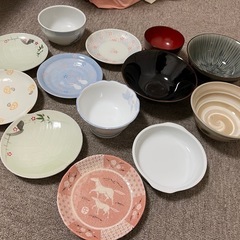 食器の画像