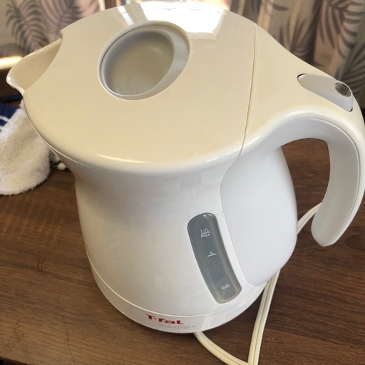 T-fal  ケトル　2/25受け取り可能な方