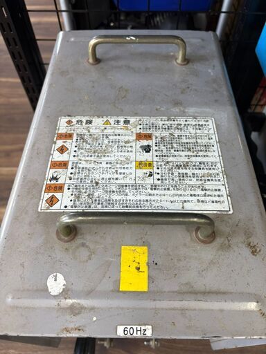 【中古】ダイヘン BZ-250J-4 アーク溶接機 単相200V 周波数60Hz 製造年2003年