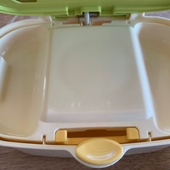 【美品】Combi おしりふきウォーマー グリーン/ホワイトの画像