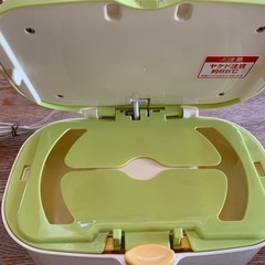 【美品】Combi おしりふきウォーマー グリーン/ホワイトの画像