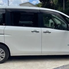 セレナ　ハイブリッド　25年　11万キロ　車検付の画像