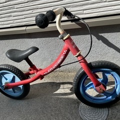 ブレーキ付き　ストライダー　足けりバイクの画像