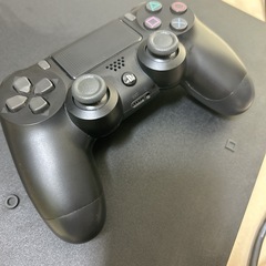 PS4 プレステ4 本体　コントローラーの画像