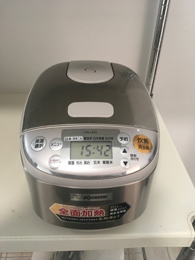 象印　炊飯器