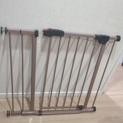 ベビーゲート