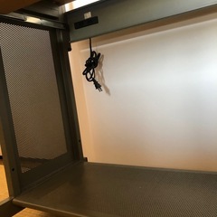 パソコンデスクの画像