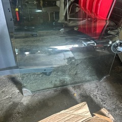おしゃれ　透明テーブル　ガラステーブルの画像
