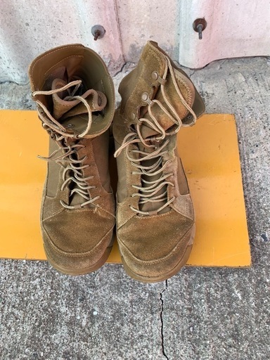 米軍　?? 　OAKLEY ミリタリー ブーツ　 米軍放出品 OAKLAY オークリー ライト アサルトブーツ 11.5R 陸軍 特殊 