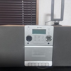 サンヨー　CD カセット　ラジオ　デッキ
