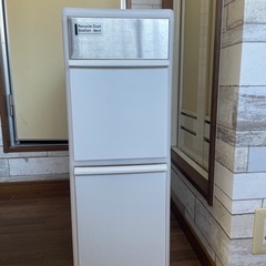 カラーボックス