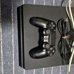 [値下げ]PS4 CUH2000Bの画像