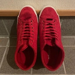 adidas ハイカット スニーカー