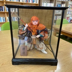 ５月人形　弁慶　ガラスケース付き