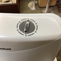万代店　イワタニ　空気清浄セラミックヒーター
の画像