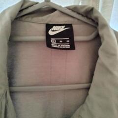 NIKEジャンパーの画像