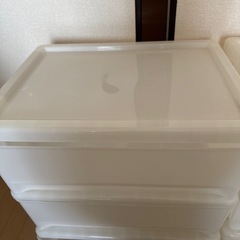衣装ケースの画像