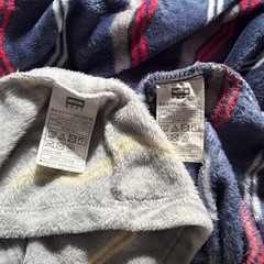 ニトリ 着る毛布(キルモウフ) ML2着セットの画像